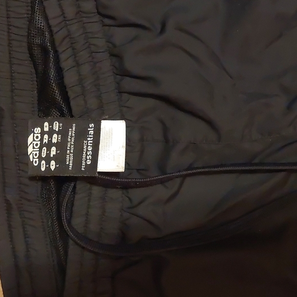 Adidas, Mens Large,  Black with 3 Whiite stripes - Picture 3 of 3